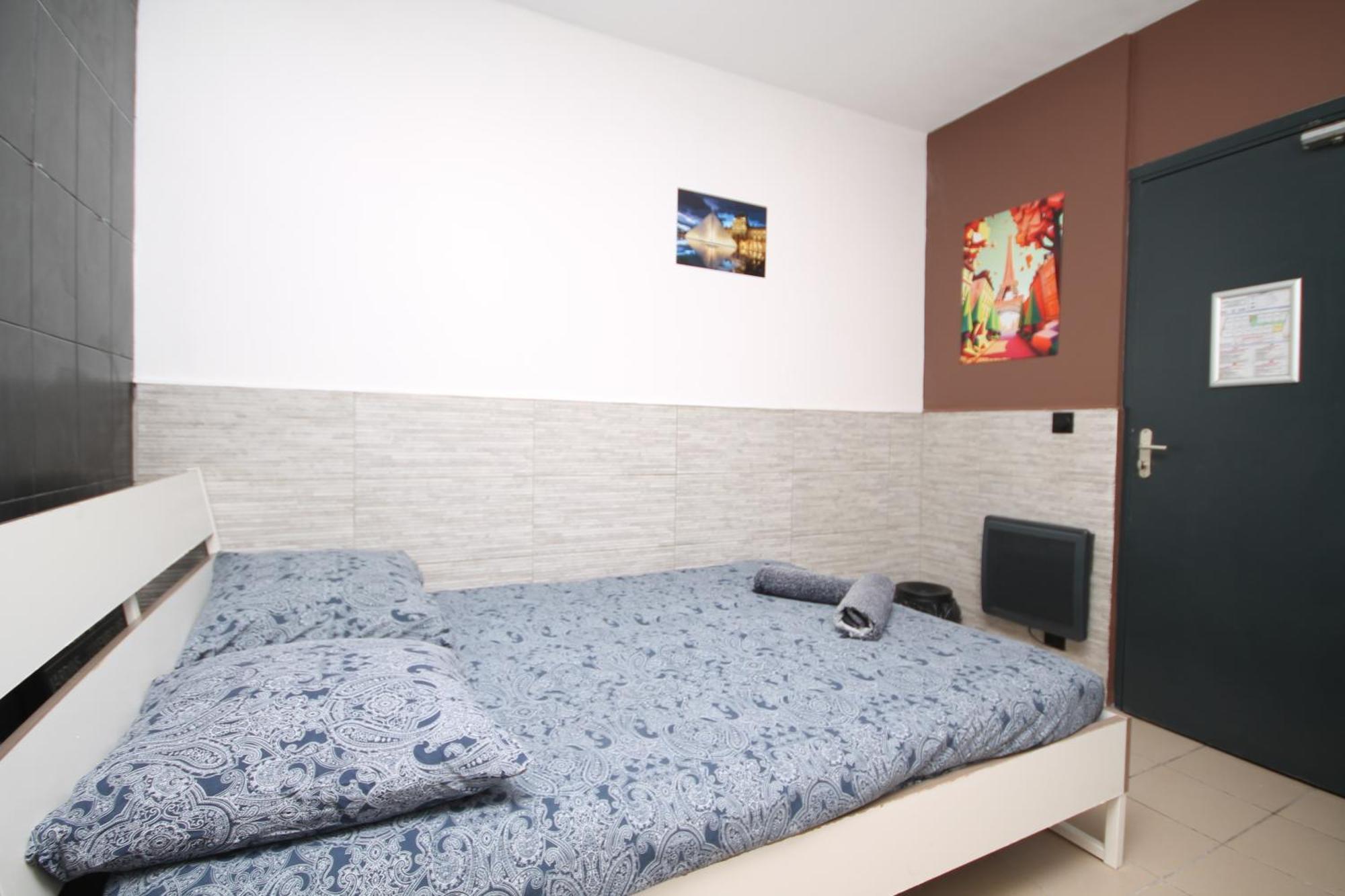 04 - Chambre Avec Lit Double Proche Paris Et Transports Wifi Сен-Дені Екстер'єр фото